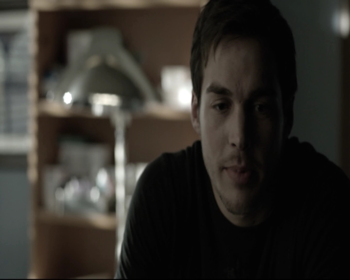 VampireDiariesWorld-dot-nl_6x15LetHerGo-deletedscenes0188.jpg