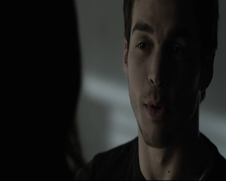 VampireDiariesWorld-dot-nl_6x15LetHerGo-deletedscenes0287.jpg