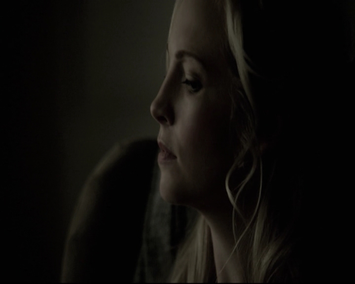 VampireDiariesWorld-dot-nl_6x15LetHerGo-deletedscenes0369.jpg