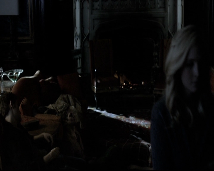 VampireDiariesWorld-dot-nl_6x15LetHerGo0091.jpg