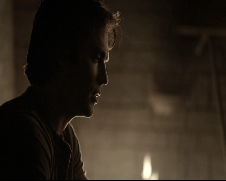 VampireDiariesWorld-dot-nl_6x15LetHerGo0115.jpg