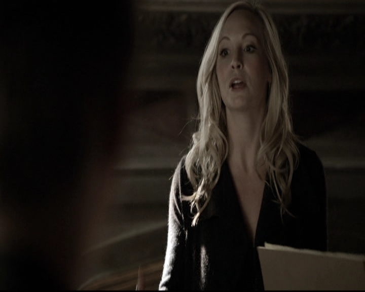 VampireDiariesWorld-dot-nl_6x15LetHerGo0208.jpg