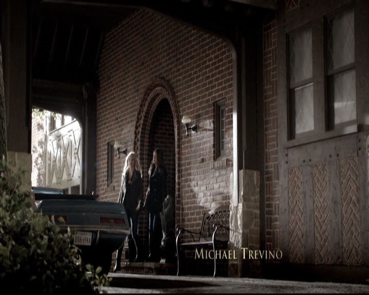 VampireDiariesWorld-dot-nl_6x15LetHerGo0231.jpg