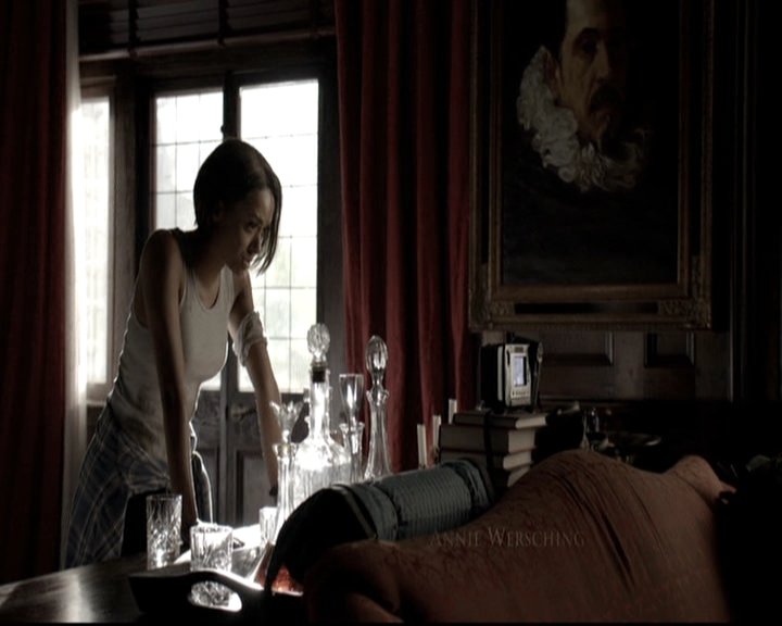 VampireDiariesWorld-dot-nl_6x15LetHerGo0246.jpg