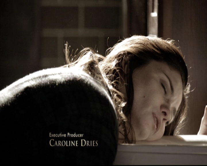 VampireDiariesWorld-dot-nl_6x15LetHerGo0290.jpg