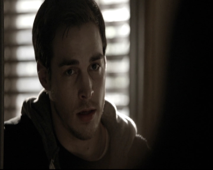 VampireDiariesWorld-dot-nl_6x15LetHerGo0382.jpg