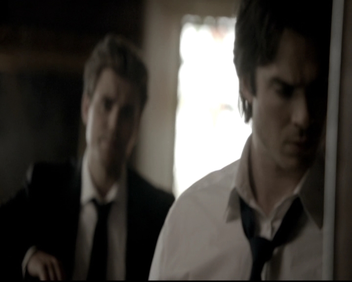 VampireDiariesWorld-dot-nl_6x15LetHerGo0463.jpg