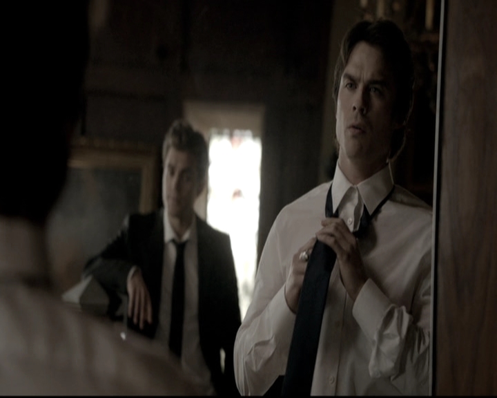 VampireDiariesWorld-dot-nl_6x15LetHerGo0474.jpg