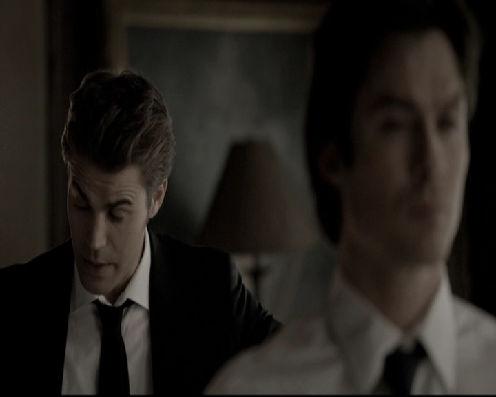 VampireDiariesWorld-dot-nl_6x15LetHerGo0479.jpg