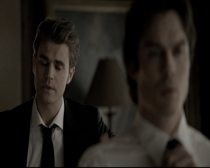 VampireDiariesWorld-dot-nl_6x15LetHerGo0482.jpg