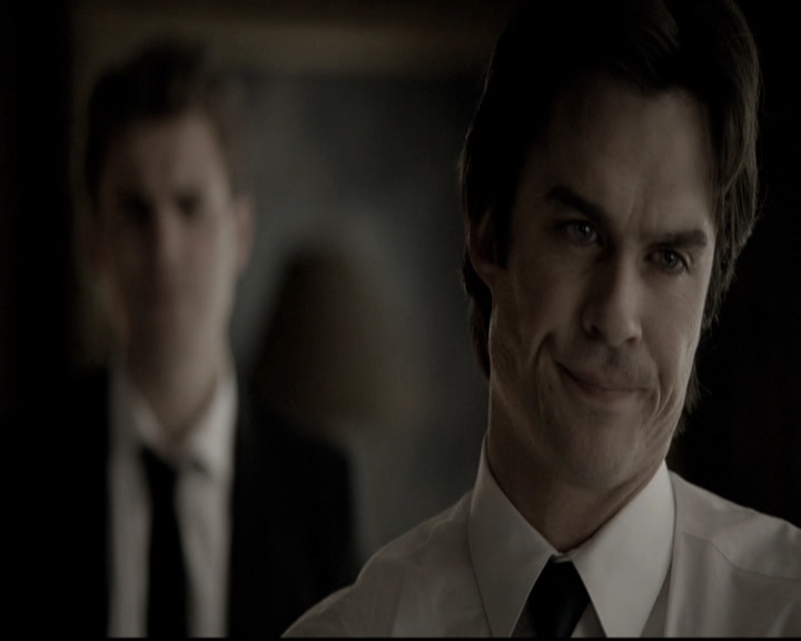 VampireDiariesWorld-dot-nl_6x15LetHerGo0503.jpg