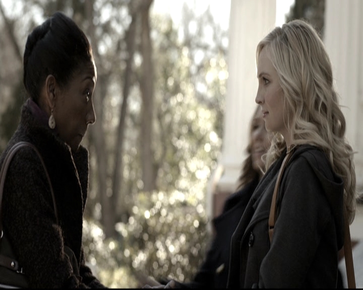 VampireDiariesWorld-dot-nl_6x15LetHerGo0541.jpg