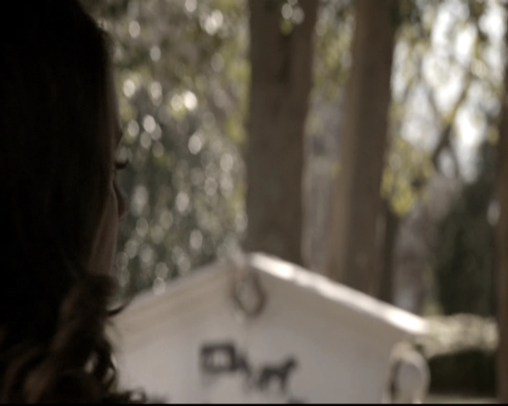 VampireDiariesWorld-dot-nl_6x15LetHerGo0583.jpg