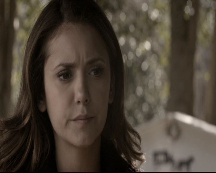 VampireDiariesWorld-dot-nl_6x15LetHerGo0586.jpg