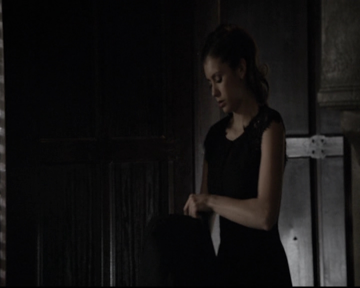 VampireDiariesWorld-dot-nl_6x15LetHerGo0737.jpg