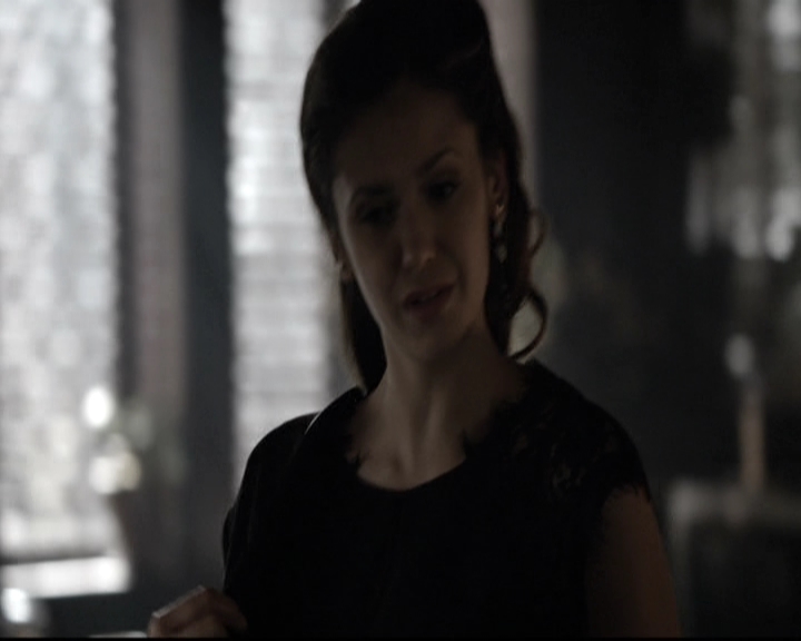 VampireDiariesWorld-dot-nl_6x15LetHerGo0740.jpg