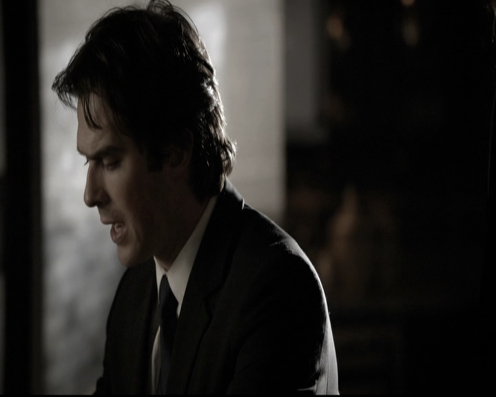 VampireDiariesWorld-dot-nl_6x15LetHerGo0746.jpg