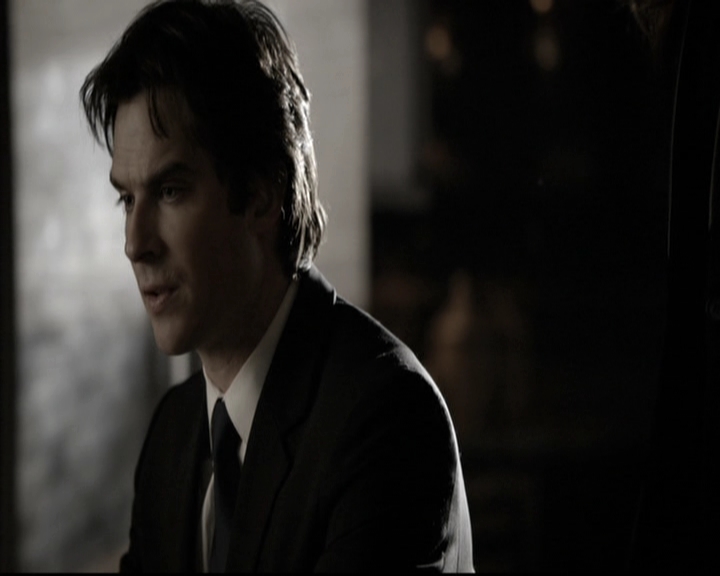 VampireDiariesWorld-dot-nl_6x15LetHerGo0748.jpg