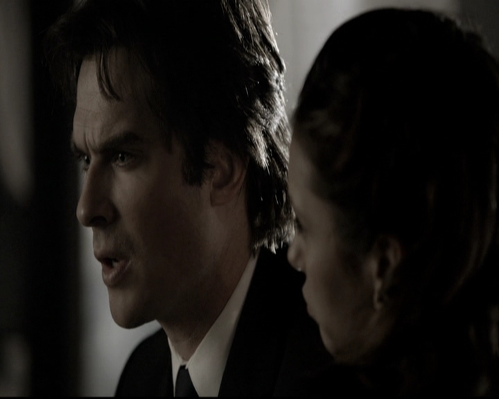 VampireDiariesWorld-dot-nl_6x15LetHerGo0761.jpg