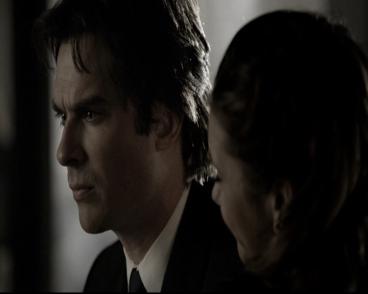 VampireDiariesWorld-dot-nl_6x15LetHerGo0762.jpg