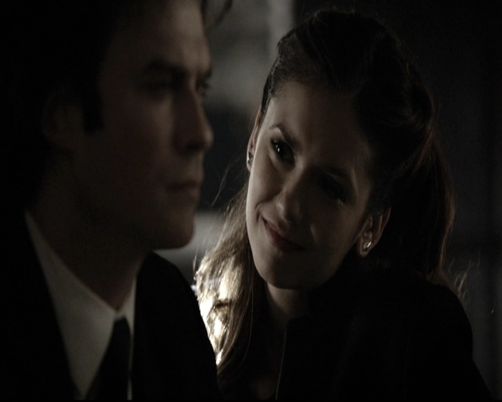 VampireDiariesWorld-dot-nl_6x15LetHerGo0763.jpg