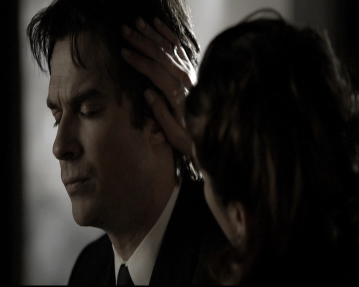 VampireDiariesWorld-dot-nl_6x15LetHerGo0771.jpg