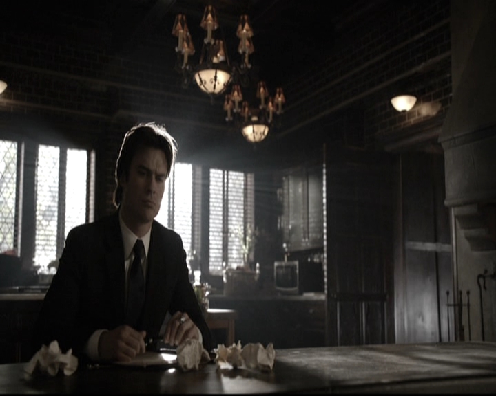 VampireDiariesWorld-dot-nl_6x15LetHerGo0785.jpg