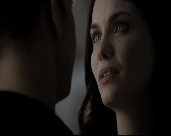 VampireDiariesWorld-dot-nl_6x15LetHerGo0882.jpg