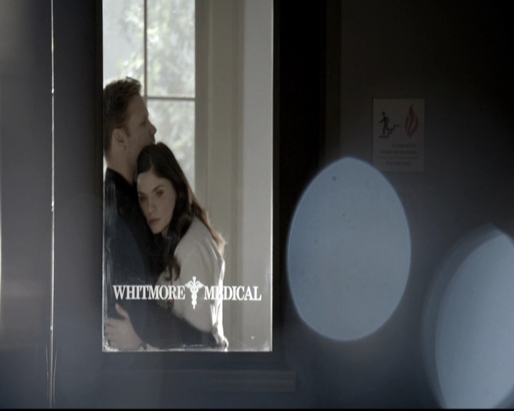 VampireDiariesWorld-dot-nl_6x15LetHerGo0891.jpg