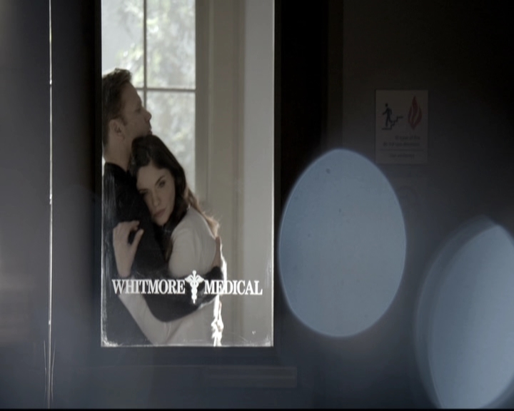 VampireDiariesWorld-dot-nl_6x15LetHerGo0892.jpg