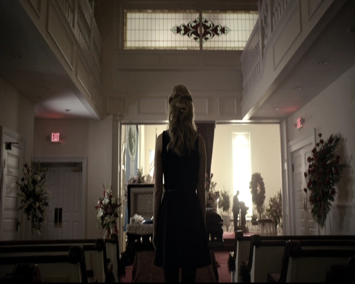 VampireDiariesWorld-dot-nl_6x15LetHerGo0903.jpg