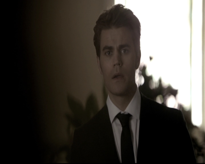 VampireDiariesWorld-dot-nl_6x15LetHerGo0909.jpg