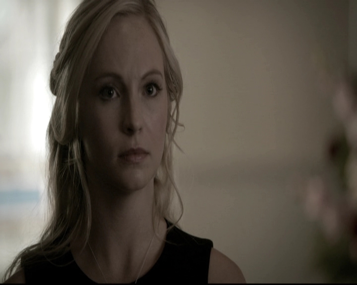 VampireDiariesWorld-dot-nl_6x15LetHerGo0911.jpg