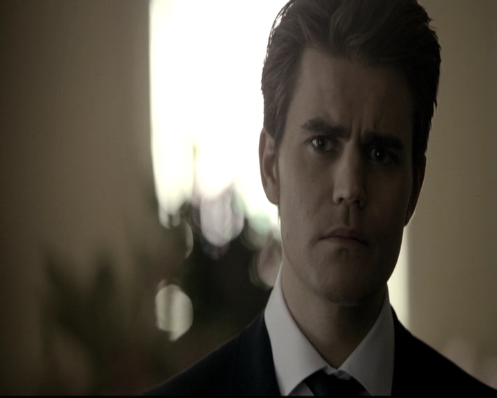 VampireDiariesWorld-dot-nl_6x15LetHerGo0940.jpg