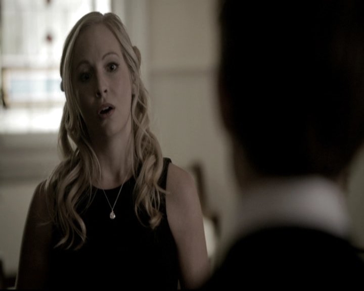 VampireDiariesWorld-dot-nl_6x15LetHerGo0953.jpg