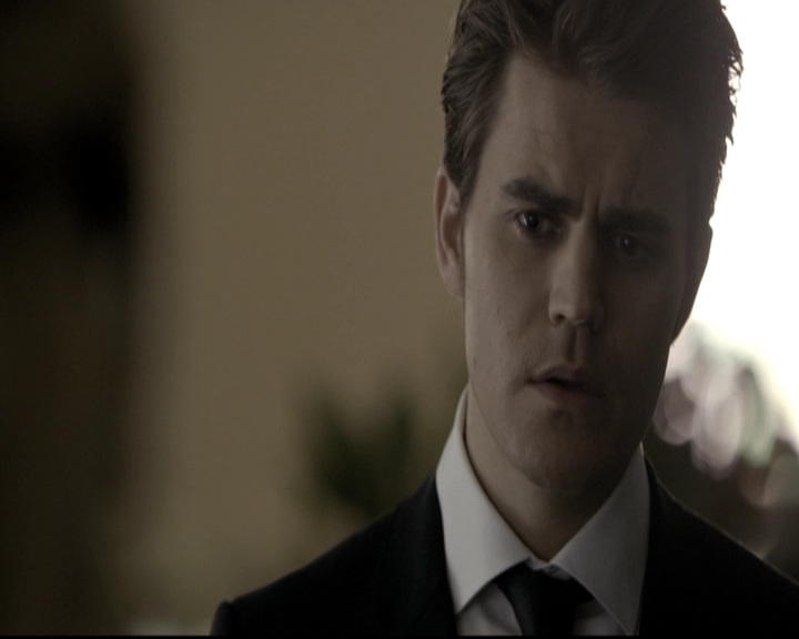 VampireDiariesWorld-dot-nl_6x15LetHerGo0968.jpg