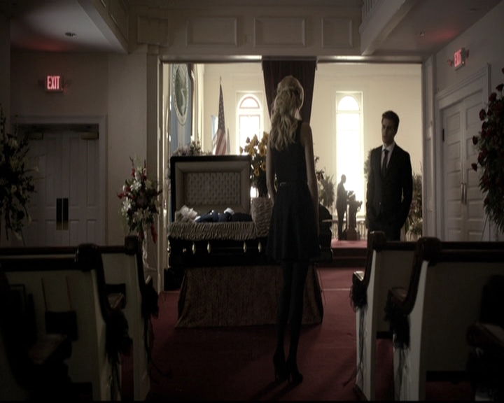 VampireDiariesWorld-dot-nl_6x15LetHerGo0976.jpg