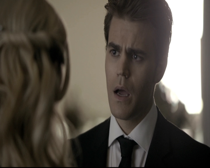 VampireDiariesWorld-dot-nl_6x15LetHerGo0979.jpg