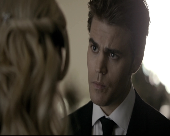 VampireDiariesWorld-dot-nl_6x15LetHerGo0987.jpg