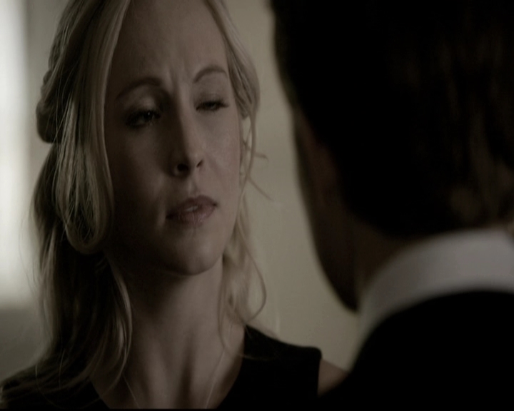 VampireDiariesWorld-dot-nl_6x15LetHerGo0991.jpg