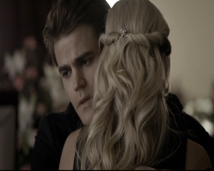 VampireDiariesWorld-dot-nl_6x15LetHerGo0998.jpg