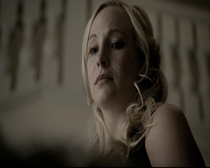 VampireDiariesWorld-dot-nl_6x15LetHerGo1031.jpg