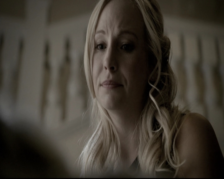 VampireDiariesWorld-dot-nl_6x15LetHerGo1061.jpg