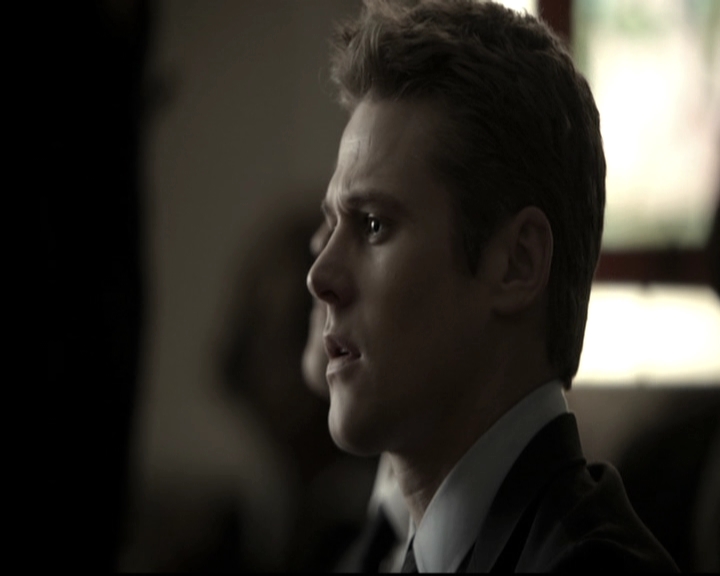 VampireDiariesWorld-dot-nl_6x15LetHerGo1249.jpg