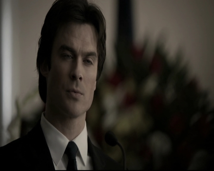 VampireDiariesWorld-dot-nl_6x15LetHerGo1316.jpg