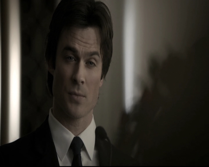 VampireDiariesWorld-dot-nl_6x15LetHerGo1326.jpg