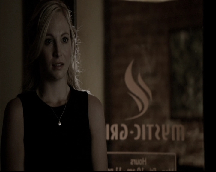 VampireDiariesWorld-dot-nl_6x15LetHerGo1437.jpg