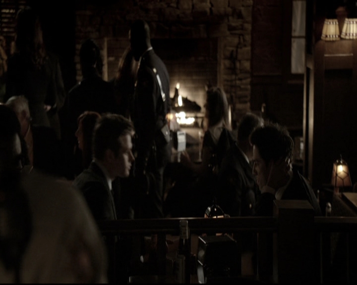 VampireDiariesWorld-dot-nl_6x15LetHerGo1441.jpg