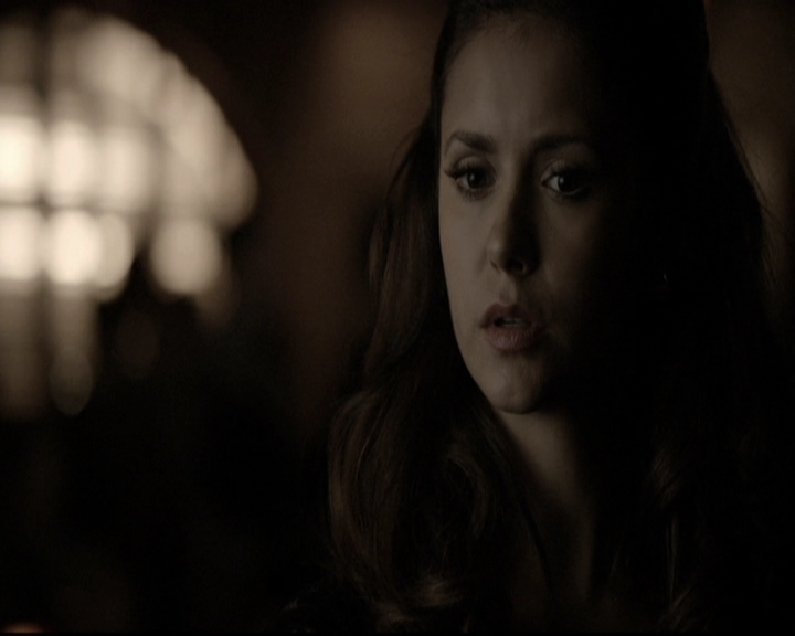 VampireDiariesWorld-dot-nl_6x15LetHerGo1543.jpg