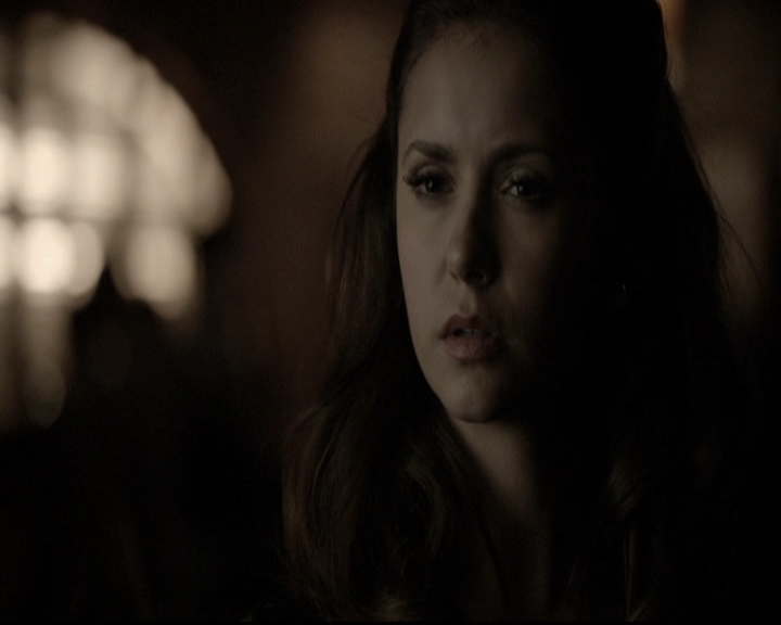 VampireDiariesWorld-dot-nl_6x15LetHerGo1544.jpg